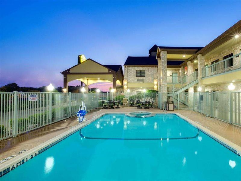 Hotel Super 8 By Wyndham Fairfield Tx Exterior foto